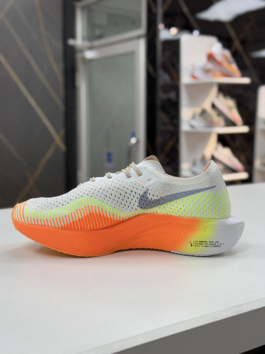 Nike Vapour Fly Next % 3 Orange Sole