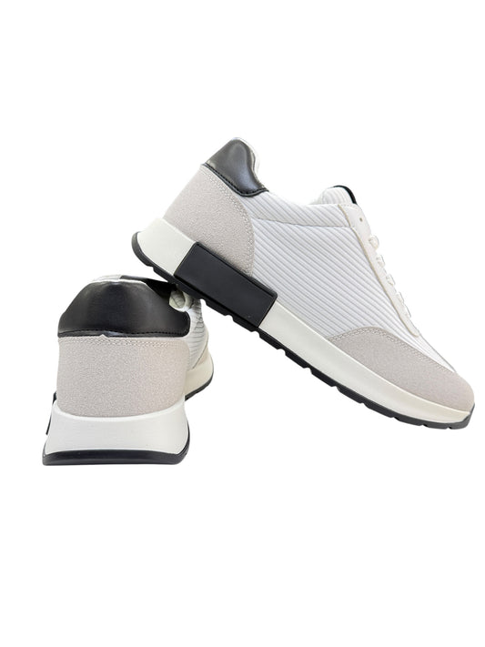 Liberte Casual Shoe White45