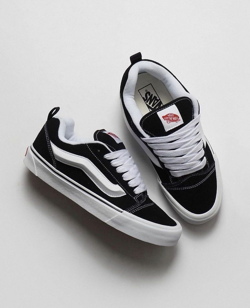 VANs Knu Skool Black