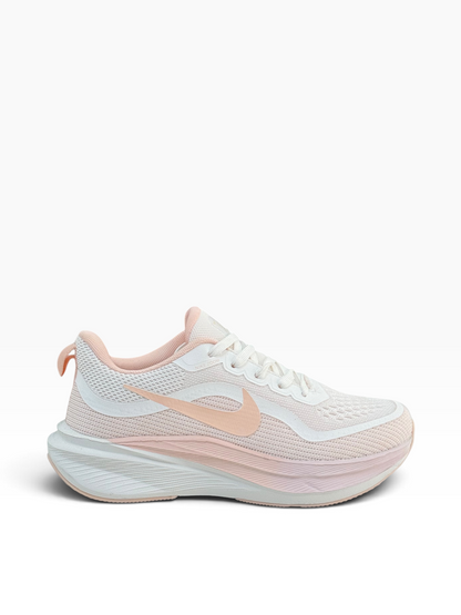 Nike ladies sports shoe pink