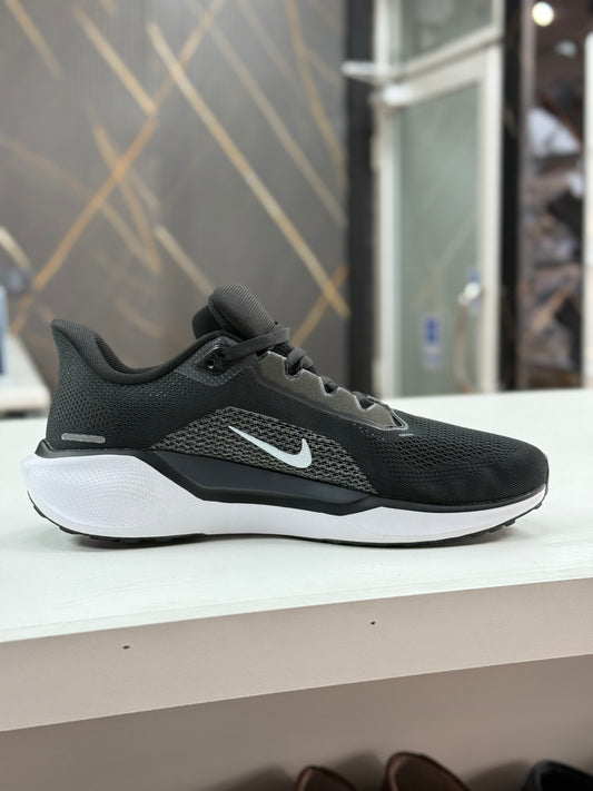 Nike Air Zoom Pegasus Premium