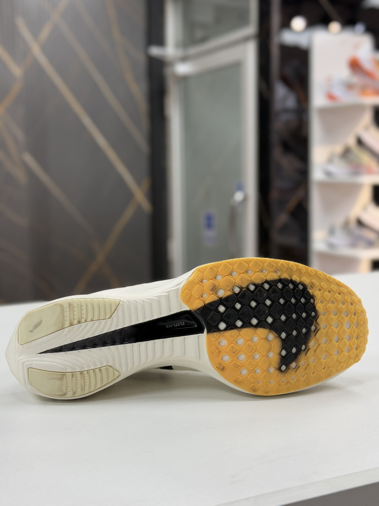 Nike Vapour Fly Next % 3 White Black Logo