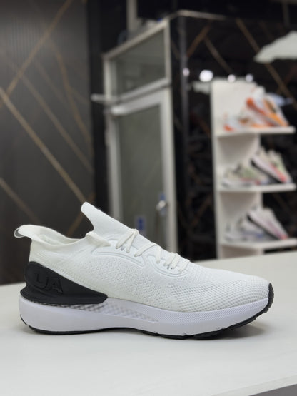 Under Armour Phantom Black Heel