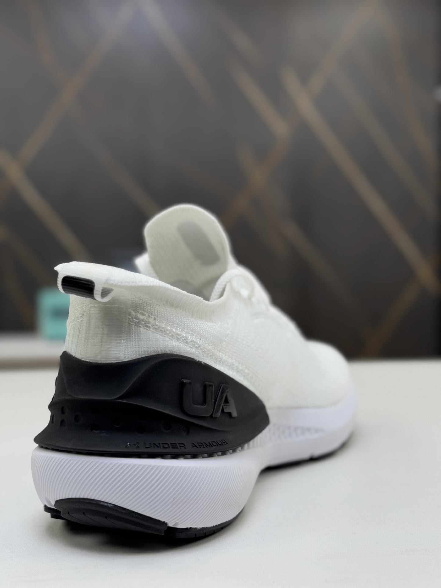 Under Armour Phantom Black Heel