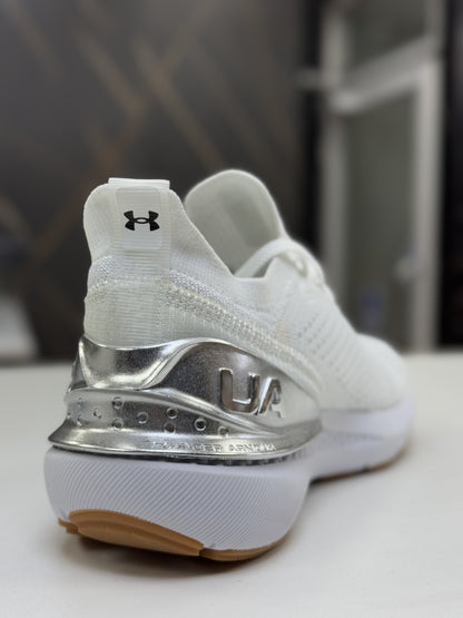 Under Armour Phantom Silver Heel