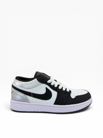 Nike AJ1 Low black and silver