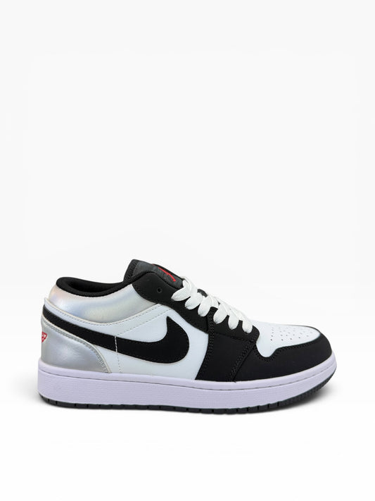 Nike AJ1 Low black and silver