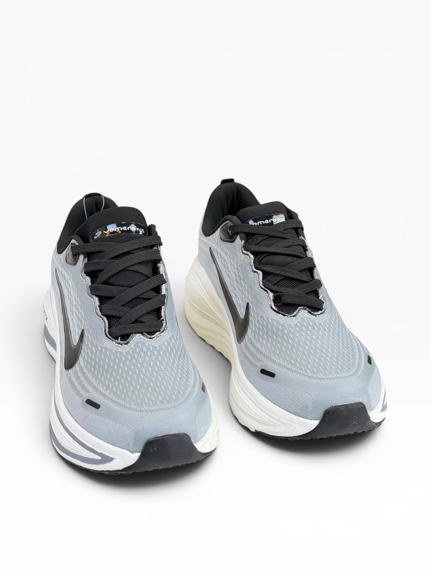 Nike Vomero Plus Grey