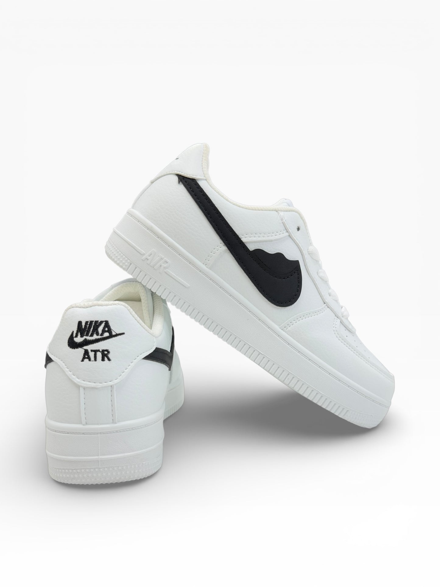 Ladies Casual Sneaker