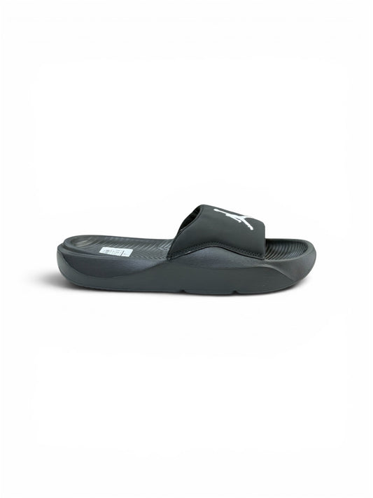 Jordan Franchise Black And White slide